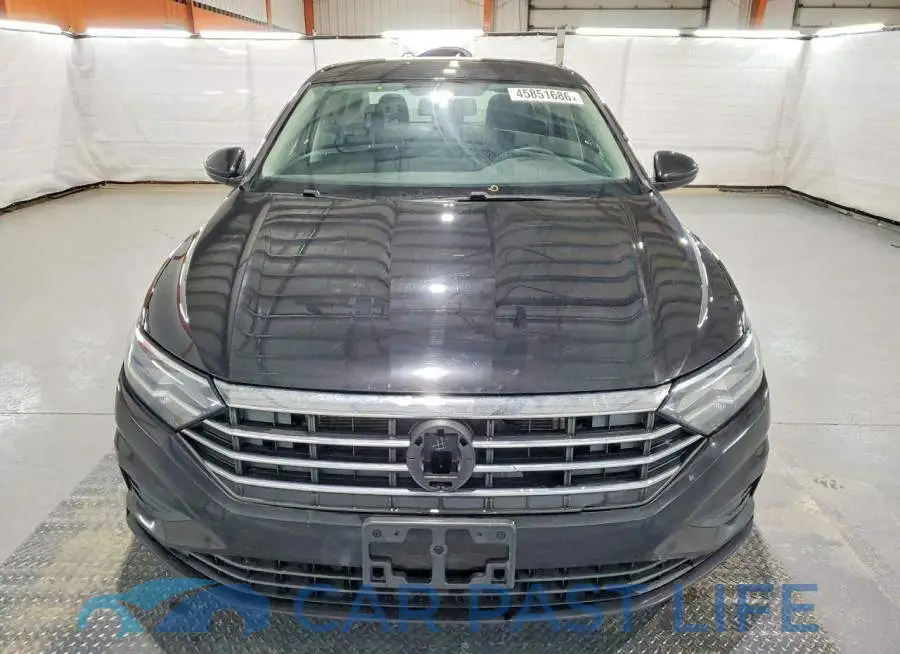3VWC57BUXMM017055# 5