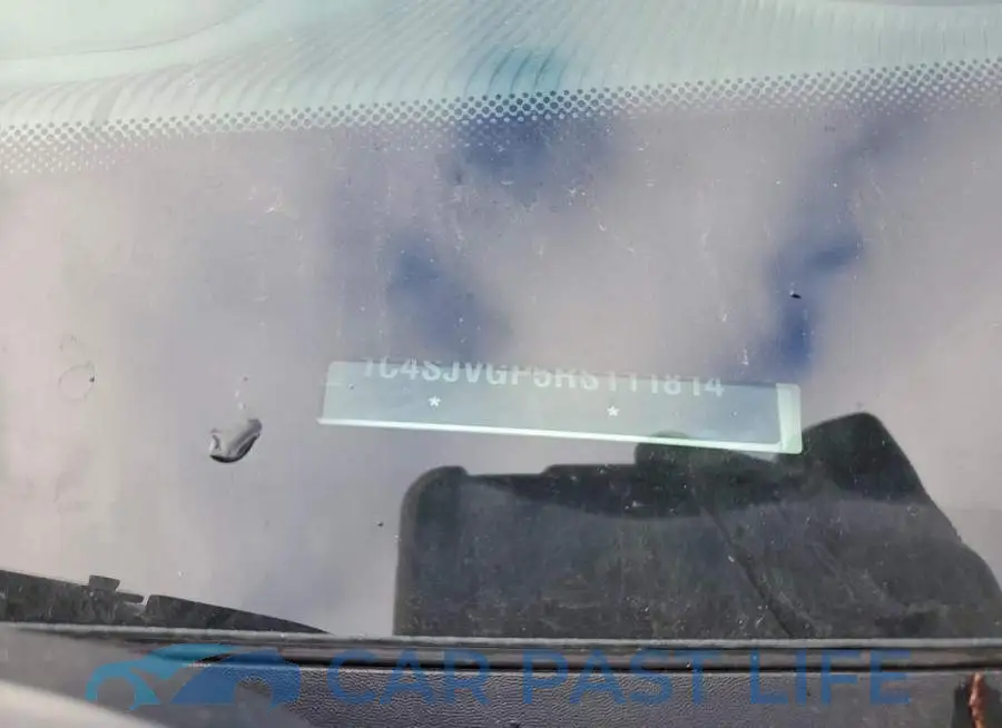 1C4SJVGP5RS111814# 7