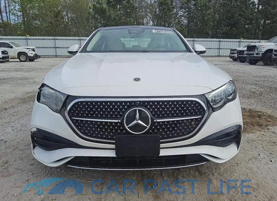 W1KLF4GB5SA126836# 5
