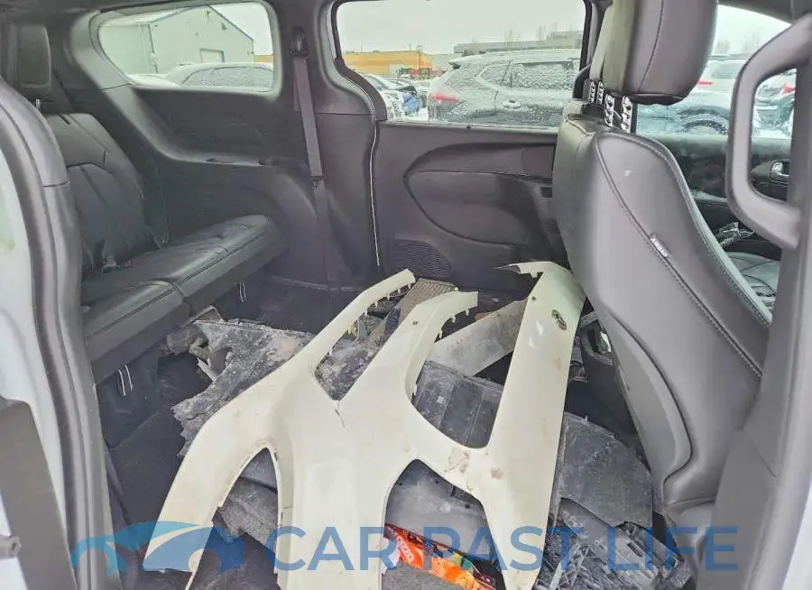 2C4RC1ZG6SR596907# 11