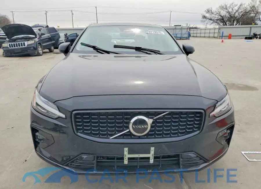 7JRL12FV9PG253037# 5