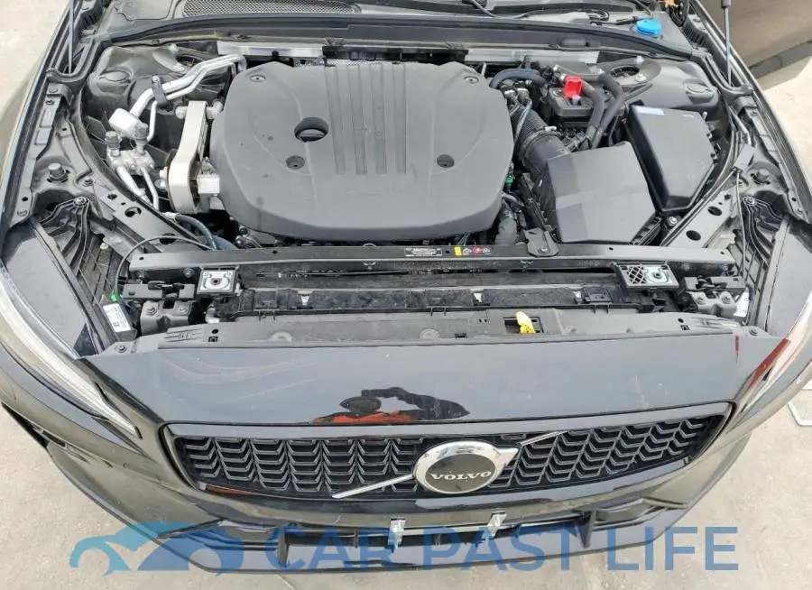7JRL12FV9PG253037# 11