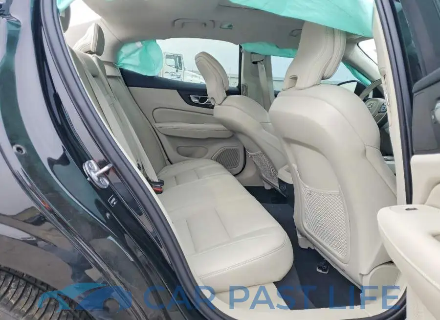 7JRL12FV9PG253037# 10
