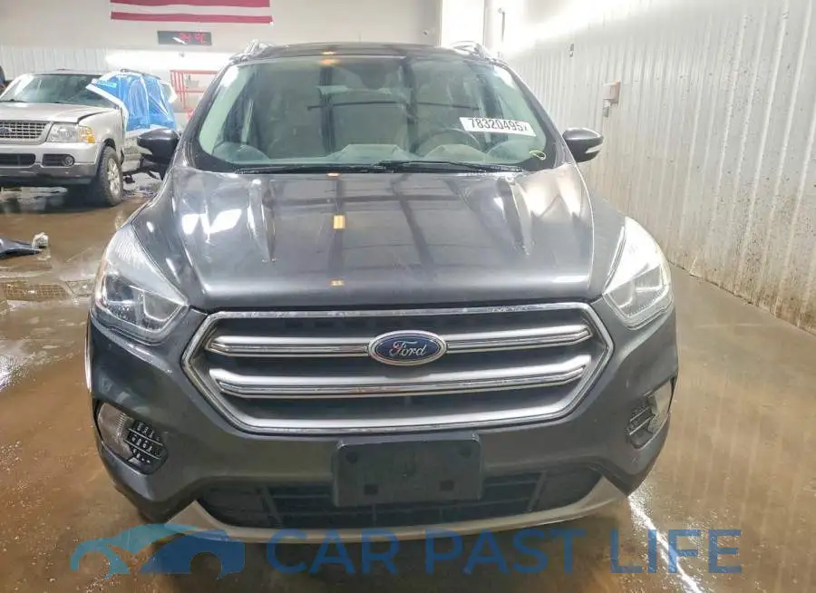 1FMCU9J99HUA89957# 5