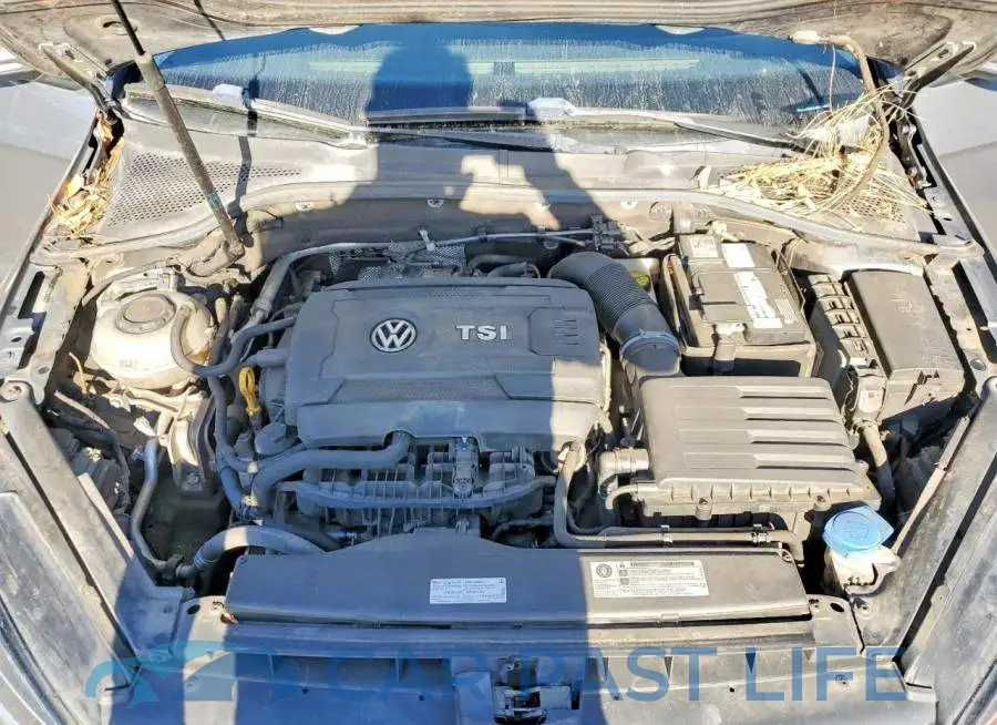 3VWD17AU4JM759657# 11