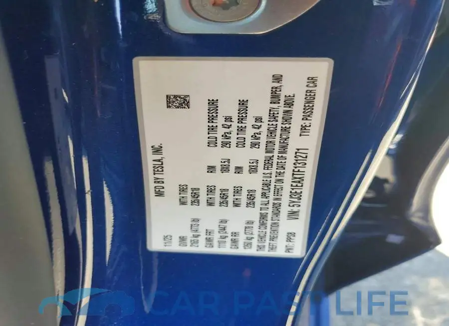 5YJ3E1EAXTF131271# 13