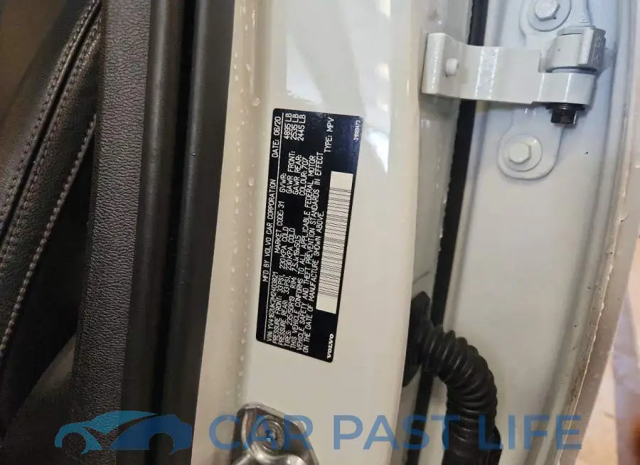 YV4162UK2M2403821# 12