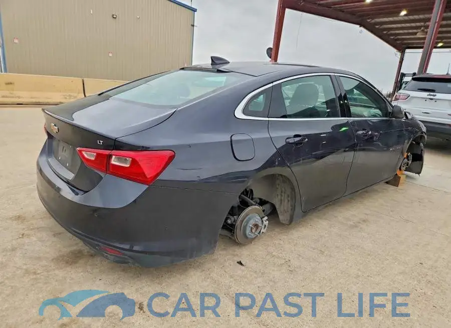 1G1ZD5ST4PF138835# 3