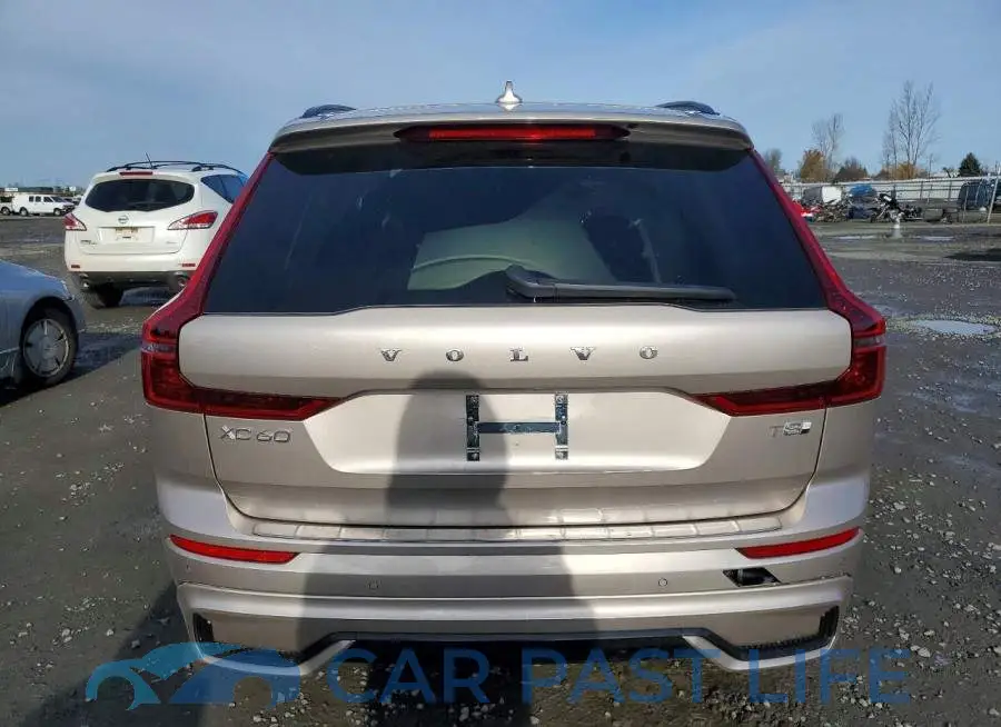 YV4H60RM9T1356692# 6