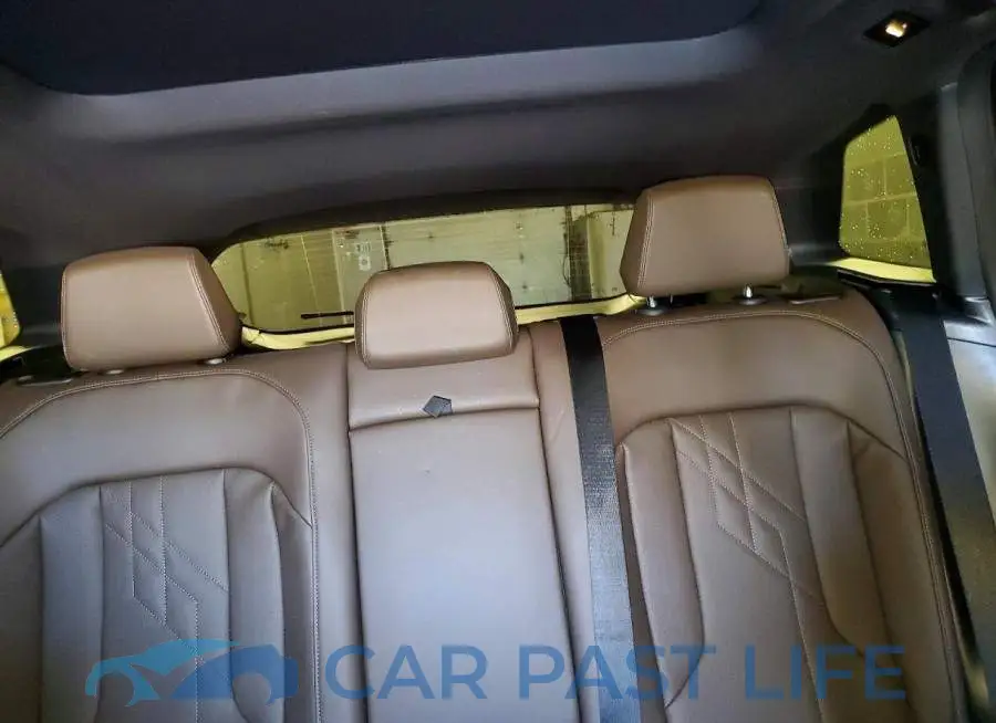 5UX53GP03T9141820# 10