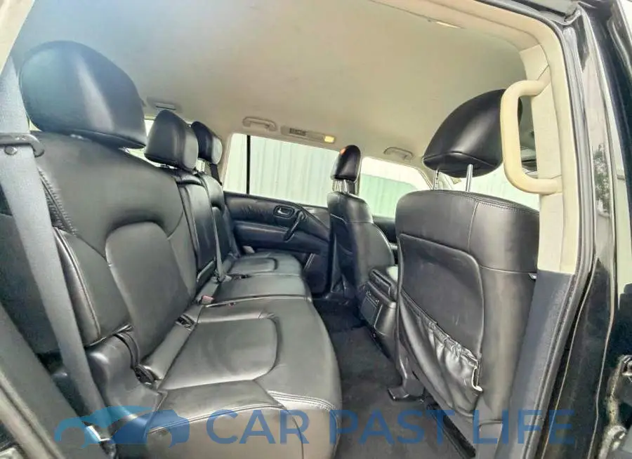JN8AY2ACXN9161058# 6
