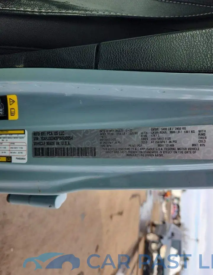 1C4HJXDN3PW600954# 12