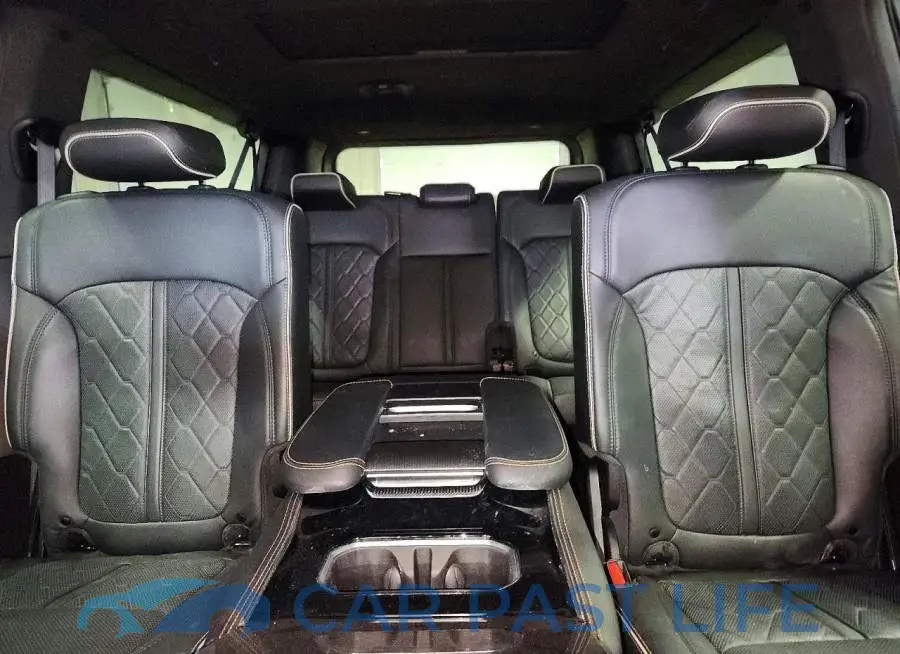 1C4SJSGP2RS158748# 10
