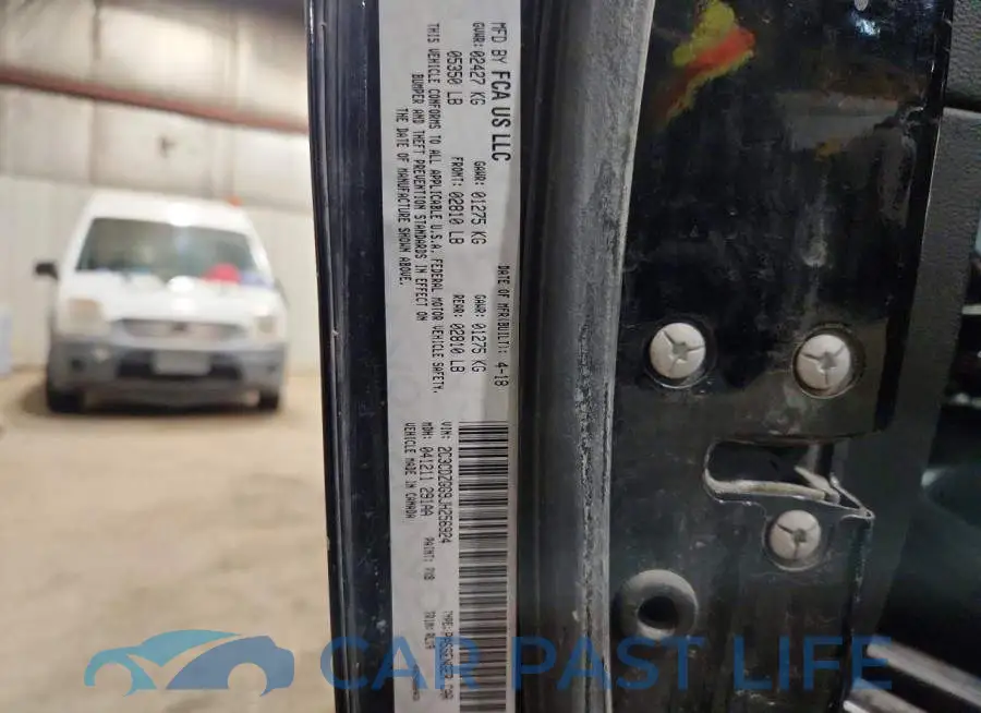 2C3CDZGG9JH256924# 12