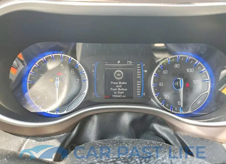 2C4RC1DG1MR551318# 9