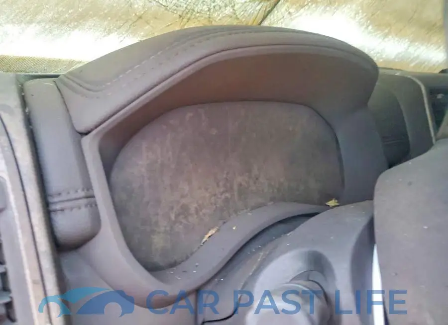 3C6UR5FJ5LG238969# 9