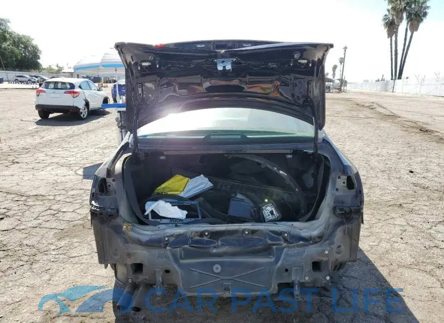 3VW2B7AJ8HM213173# 6