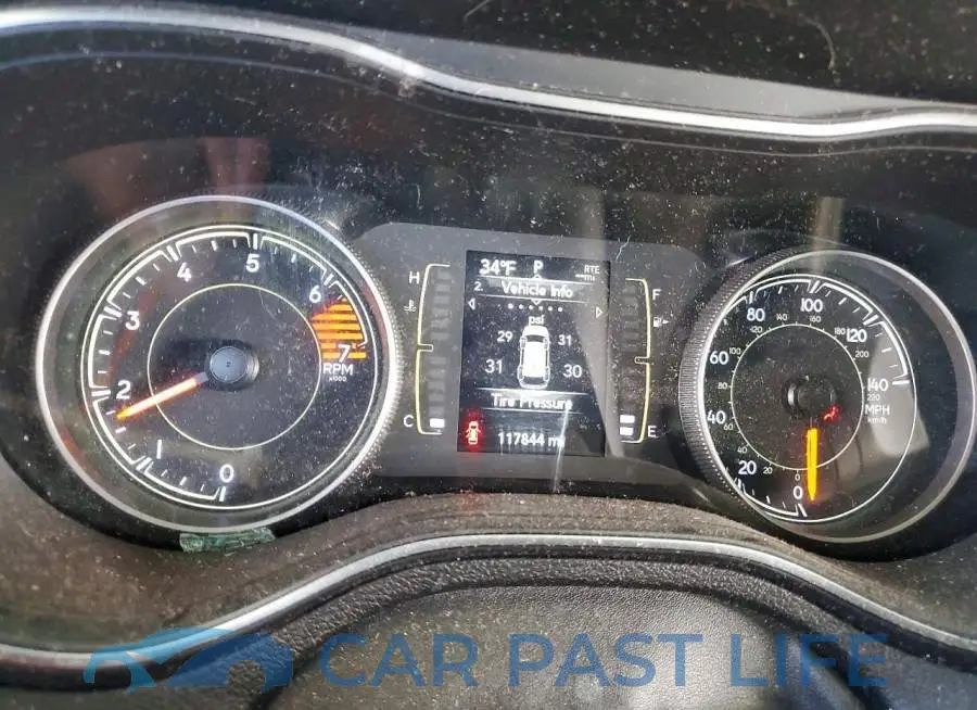 1C4PJLCB2LD619027# 9