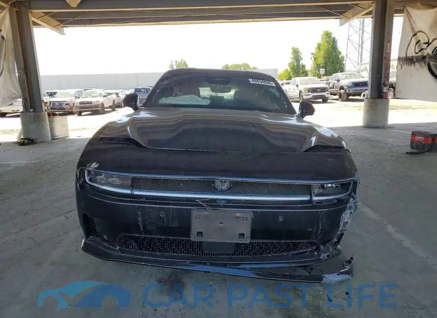 2C3CDBCK5RR208697# 5