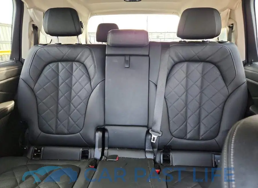 5UX23EM06P9N44059# 10