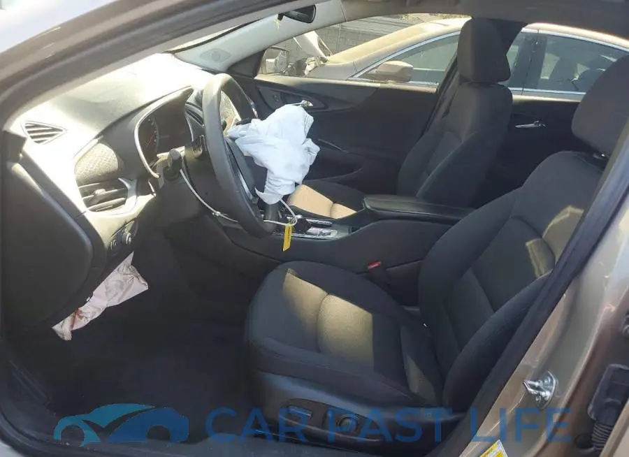 1G1ZD5ST4RF170834# 7