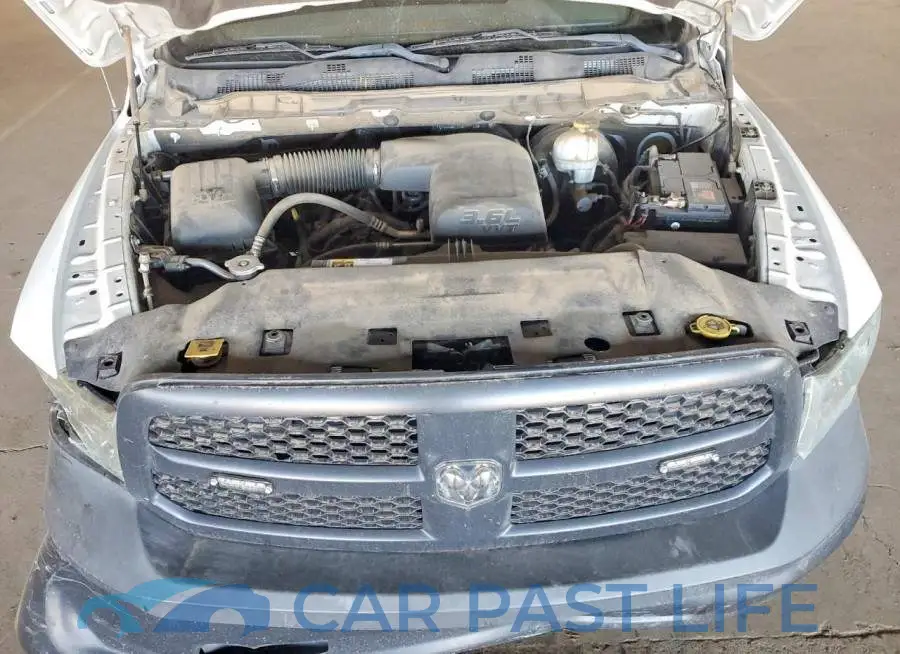 3C6JR6DG8KG504192# 11