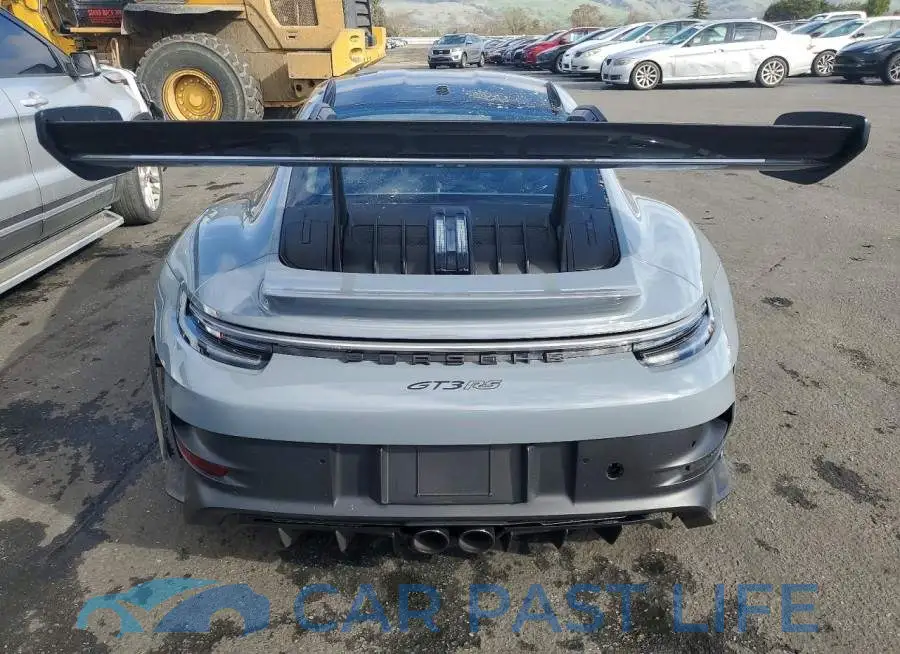 WP0AF2A96RS272596# 6
