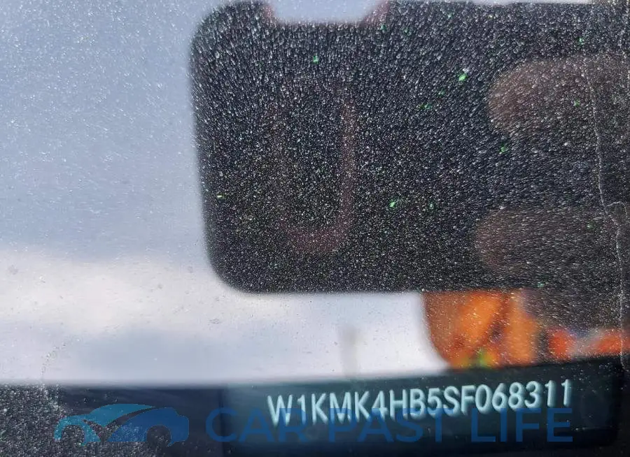 W1KMK4HB5SF068311# 12