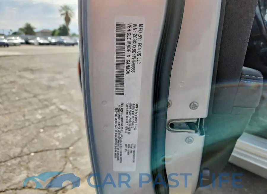 2C3CDXBG4PH690933# 12