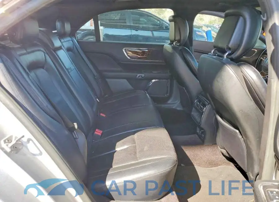 1LN6L9SP9J5603142# 10