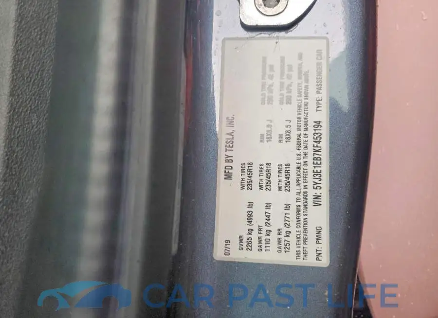5YJ3E1EB7KF453194# 13