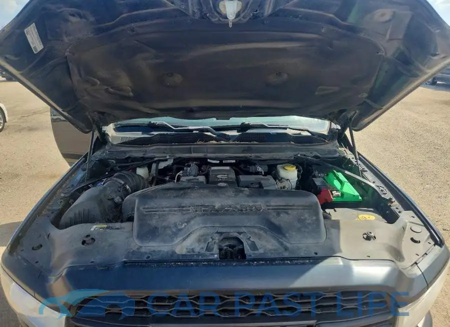 3C63RRGL9LG278359# 11