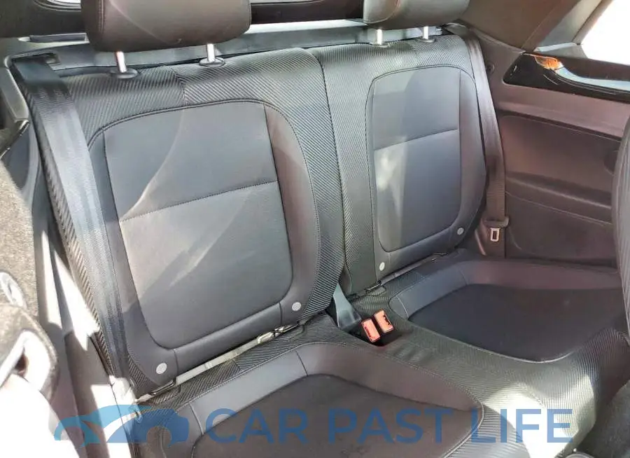 3VW5DAAT5KM502850# 10
