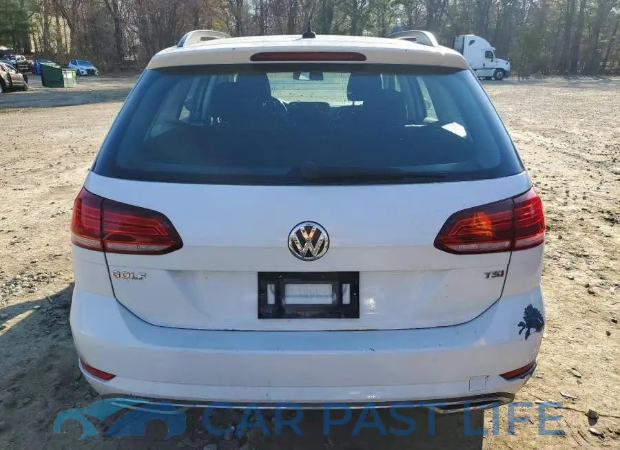 3VW717AU3JM768198# 6