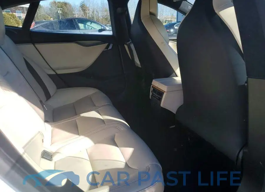 5YJSA1E20LF359313# 10