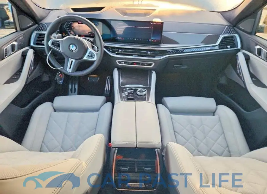 5UX43EX05T9344658# 8