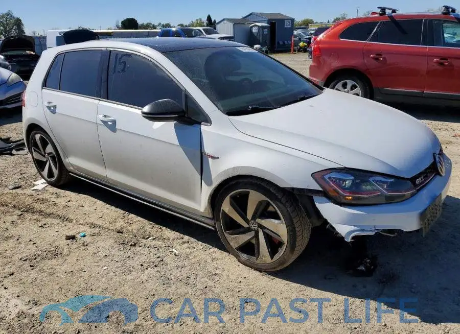 3VW447AU9JM251787# 4
