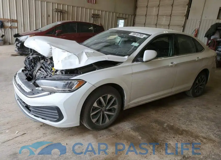3VW4M7BU3PM041760# 1