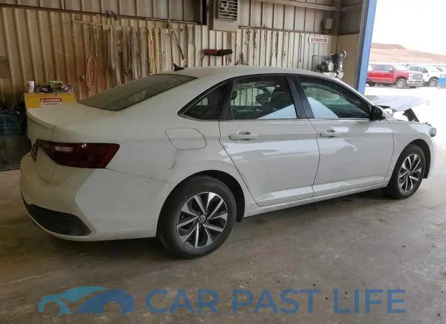 3VW4M7BU3PM041760# 3