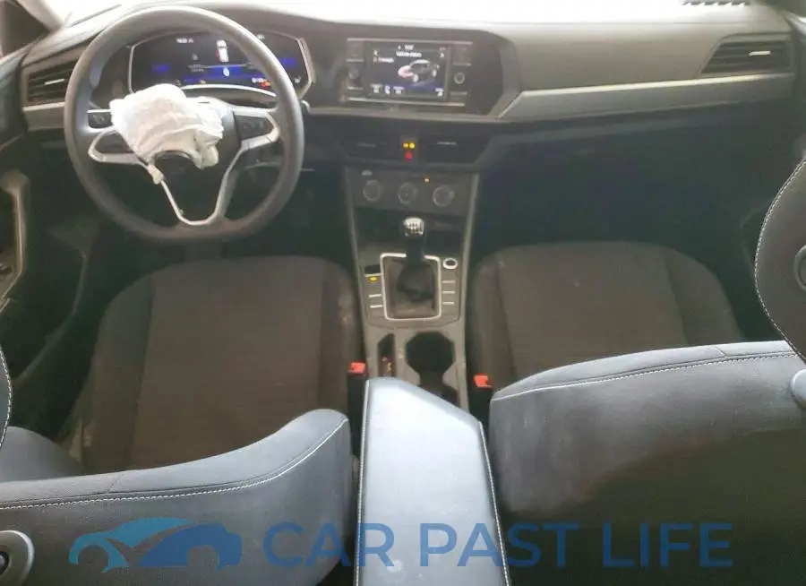 3VW4M7BU3PM041760# 8