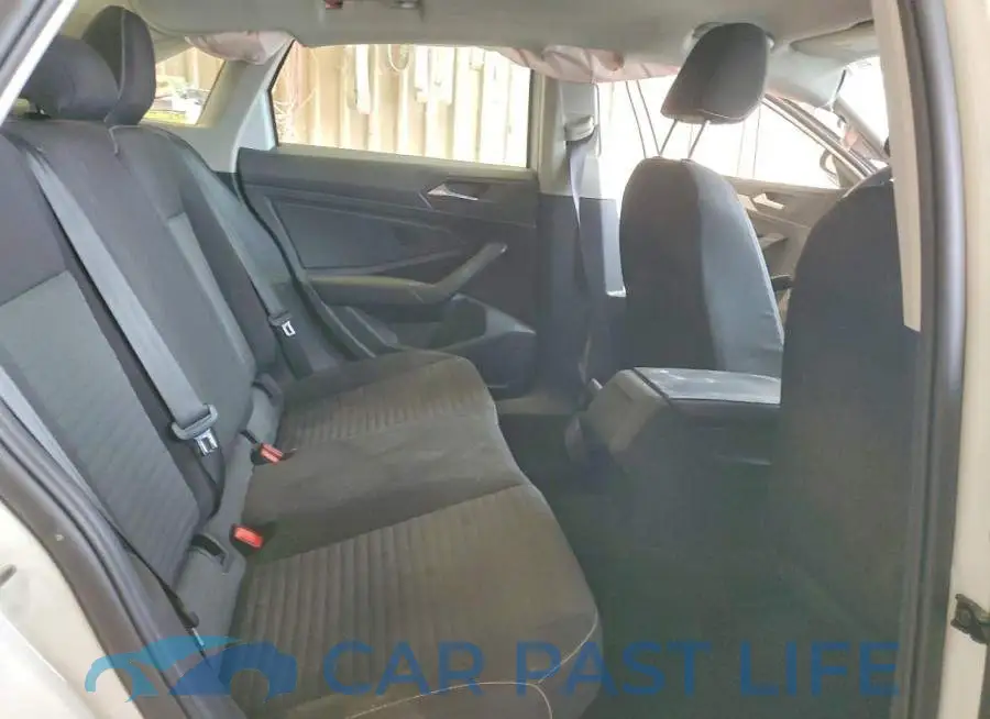 3VW4M7BU3PM041760# 10