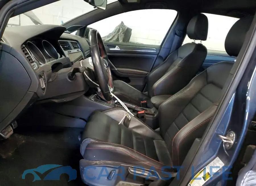 3VW6T7AU0KM015901# 7