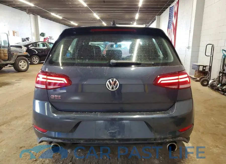 3VW6T7AU0KM015901# 6