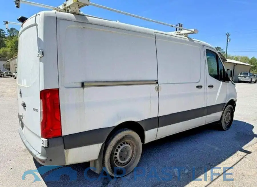 WD3PE7ED5KT010958# 3
