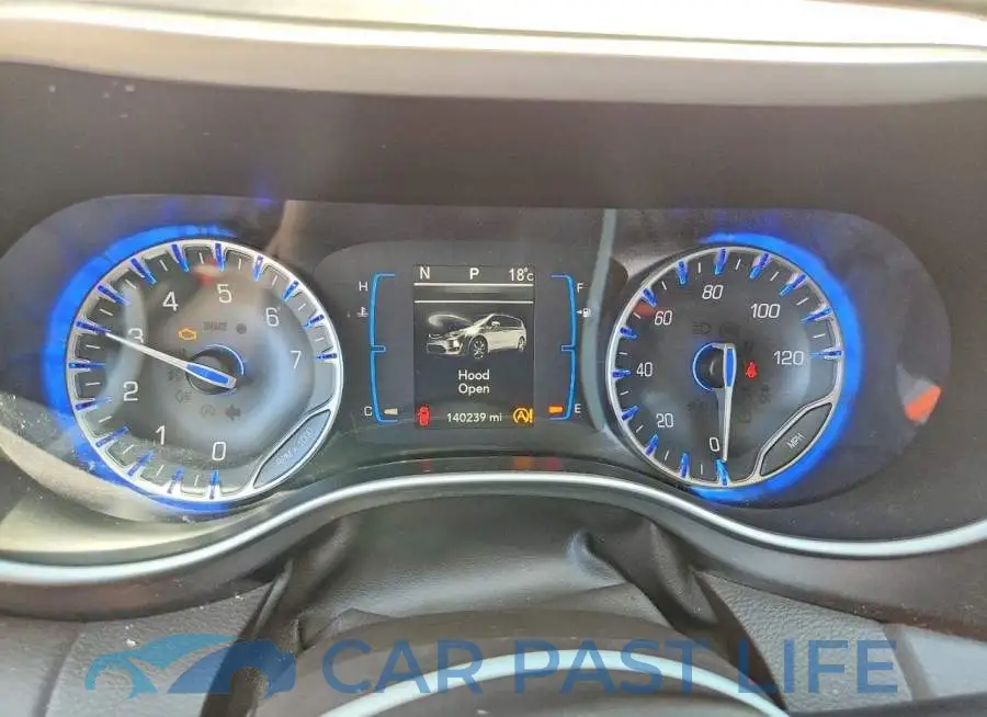 2C4RC1BG4HR741204# 9