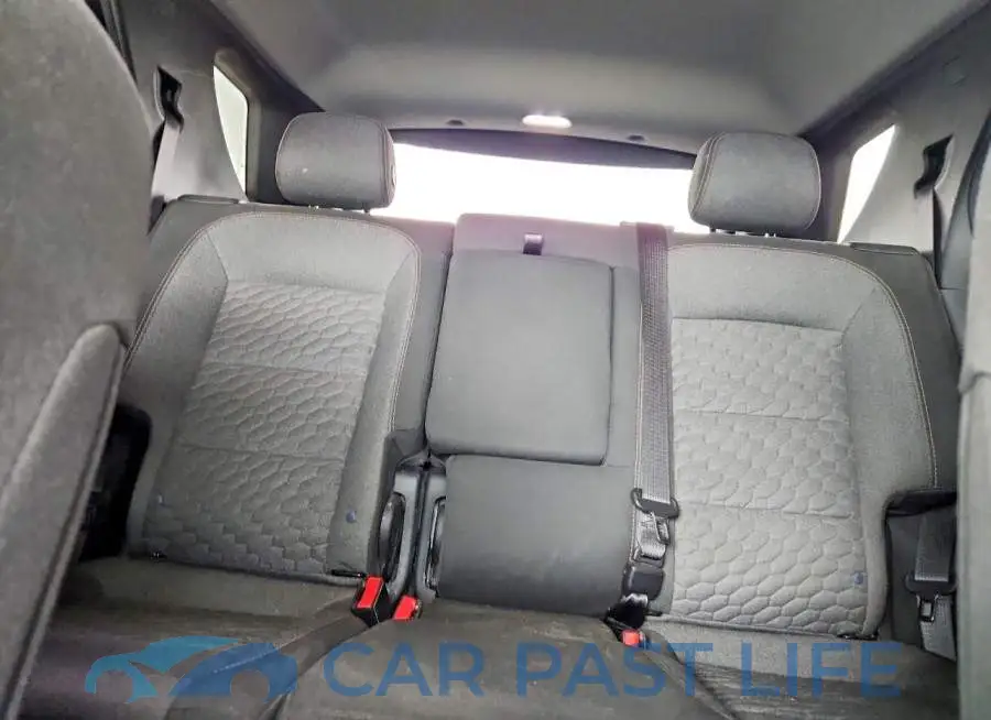 2GNAXKEV7L6209674# 10