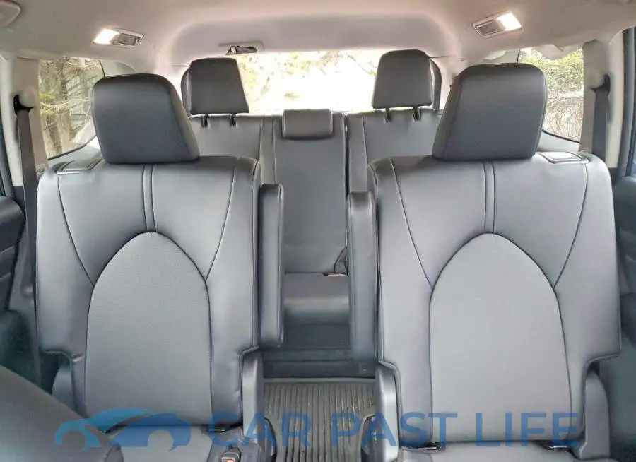 5TDACAB54RS025911# 10