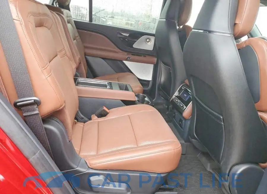 5LM5J7XC8SGL32539# 11