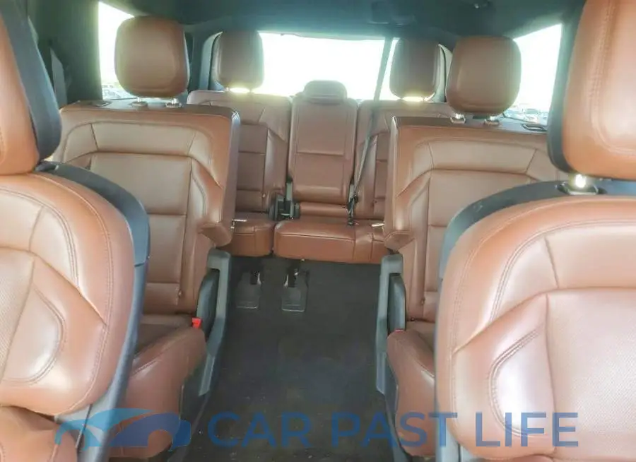 5LMJJ2LG9SEL07705# 10