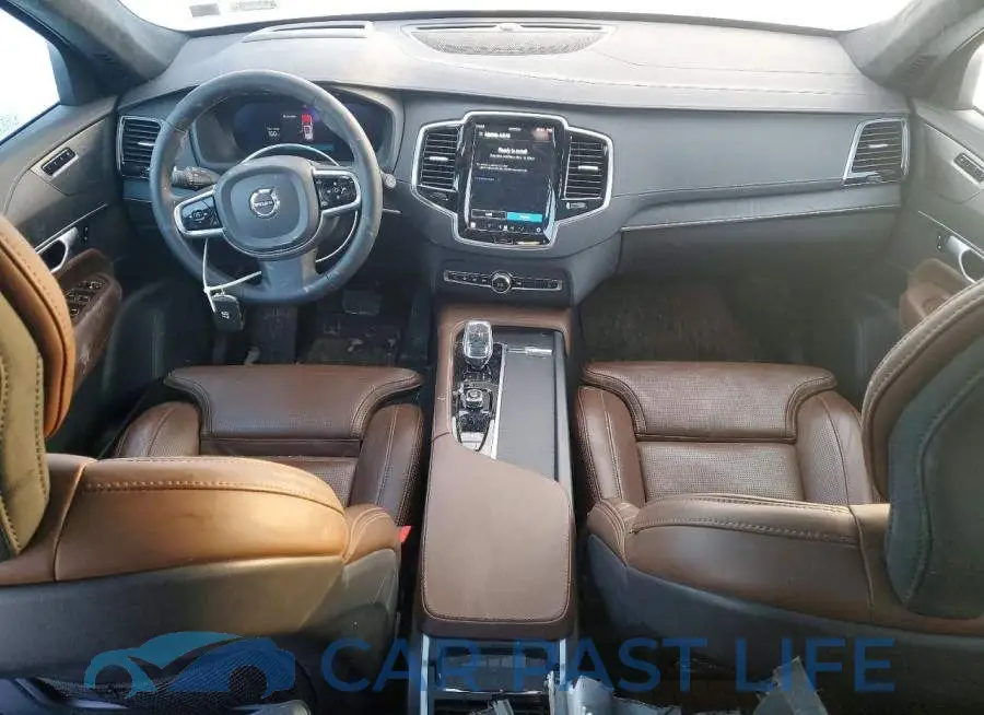 YV4062PA7P1997461# 8